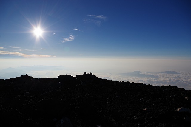 ２０１８富士山の山頂のご来光