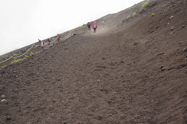 須走ルートの登山道の写真80